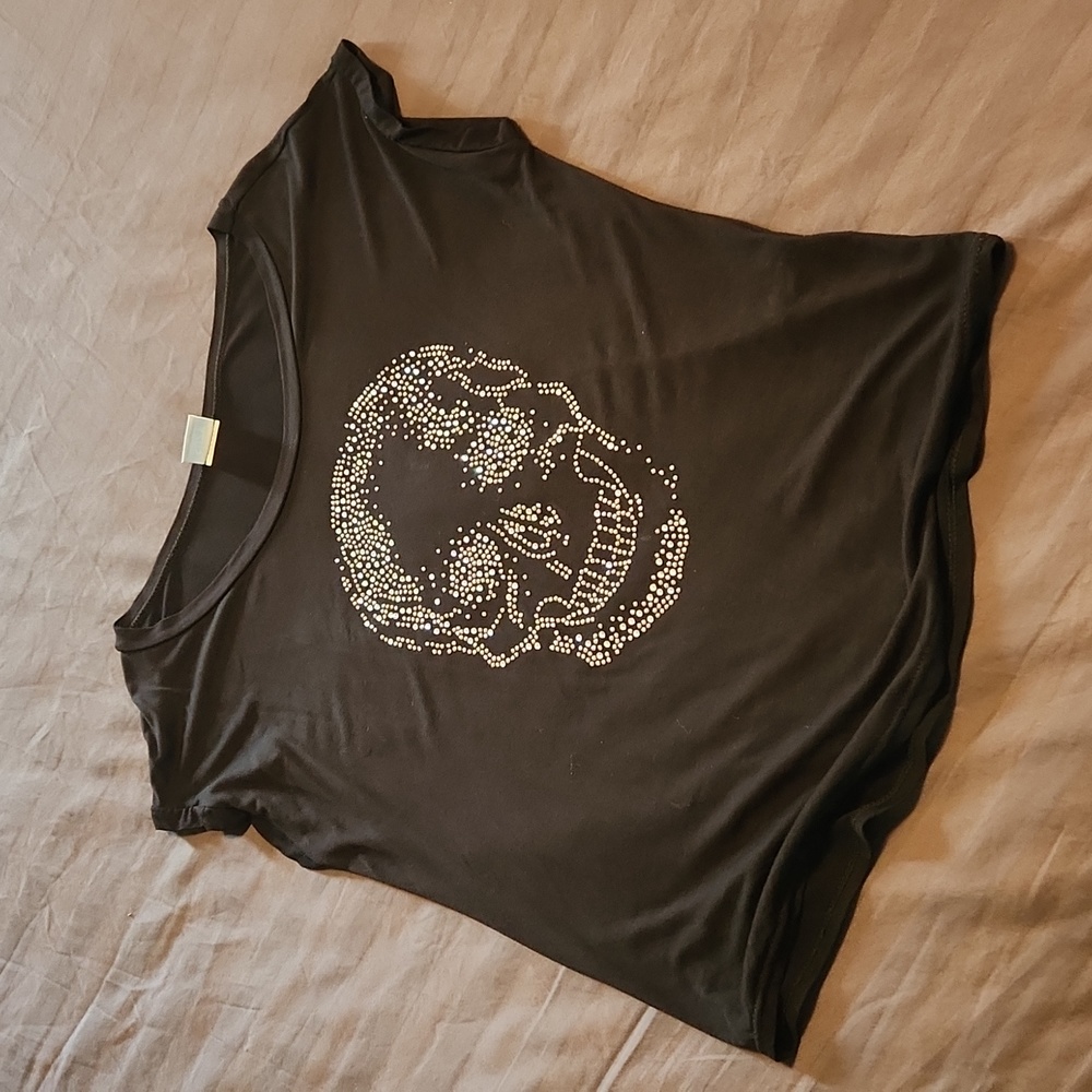 Ladies Suzy Shier sequin skull t-shirt, size Small